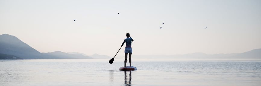 How to paddle board