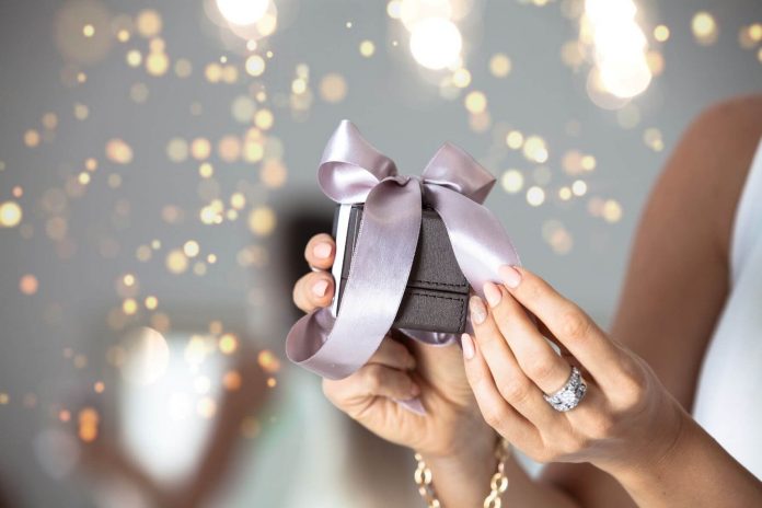 gifting jewellery