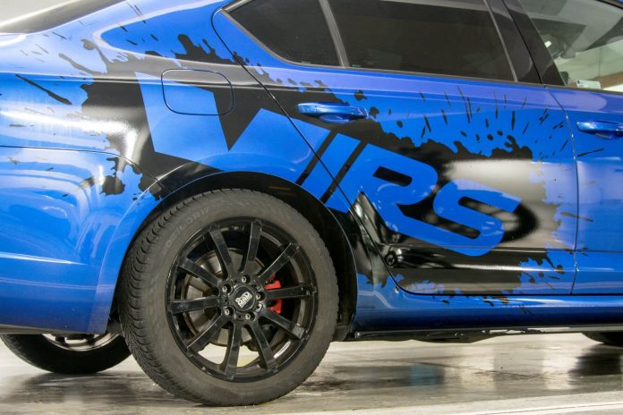 customised car