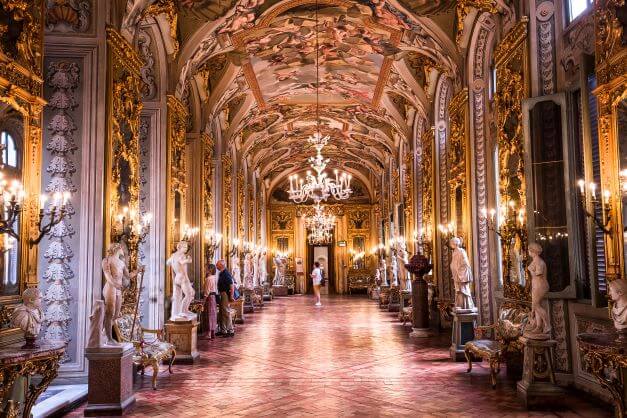 9 Amazing Places In Rome That Most Tourists Never See 4 Doria Pamphilj Gallery