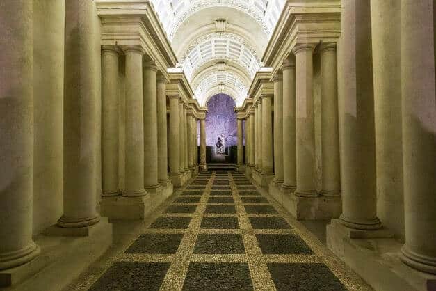 Palazzo Spada Forced perspective gallery by Francesco Borromini