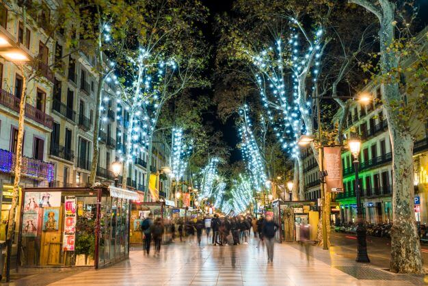 La Rambla at night