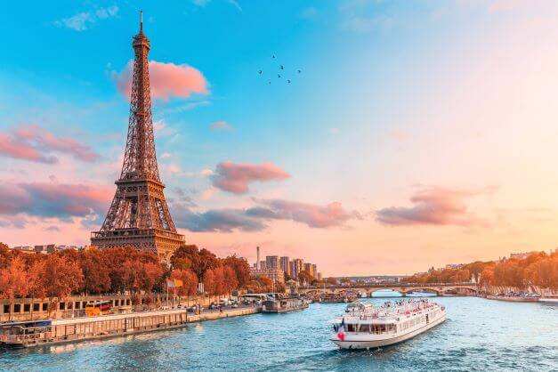 cruise on the Seine