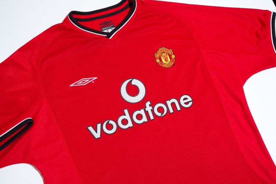 manchester united umbro shirt 2000