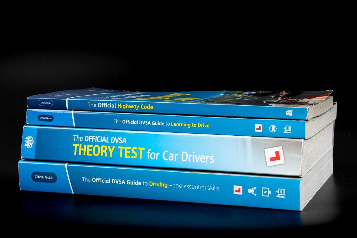 Smart Ways to Build Confidence Behind the Wheel as a New Driver 1 theory test prep