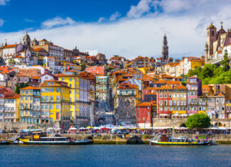 Three days in Porto without a car: a practical first-visit itinerary Colourful Ribeira buildings and boats beside the Douro in Porto